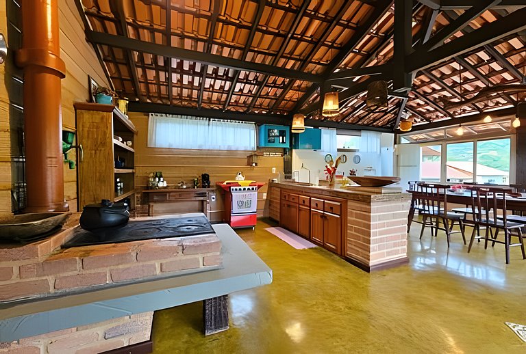 Casa Exclusiva à Venda no Centro de Lumiar