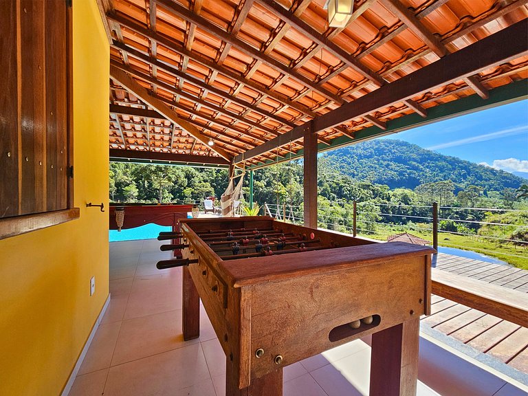 Sítio Três Lagos com piscina e suíte com hidromassagem
